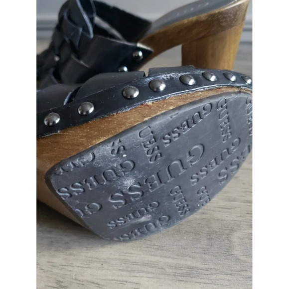 Guess Clogs Womens Size 8.5 Black Woven Leather Block Heel Stud Gwwoven - Picture 10 of 12